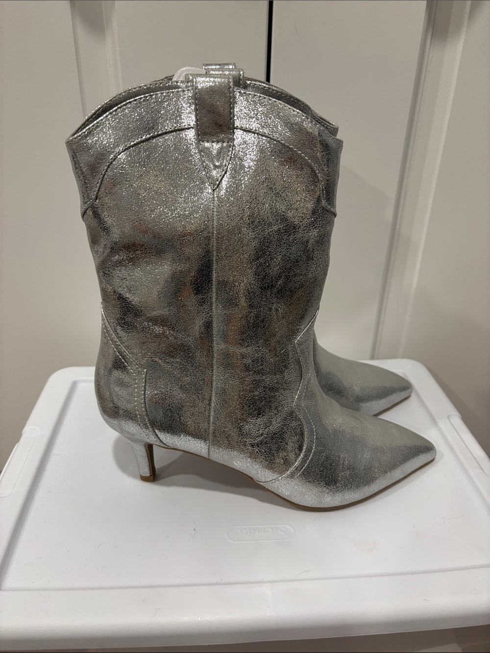 Dolce Vita Silver Metallic Pointed-Toe Mid-Heel Boots